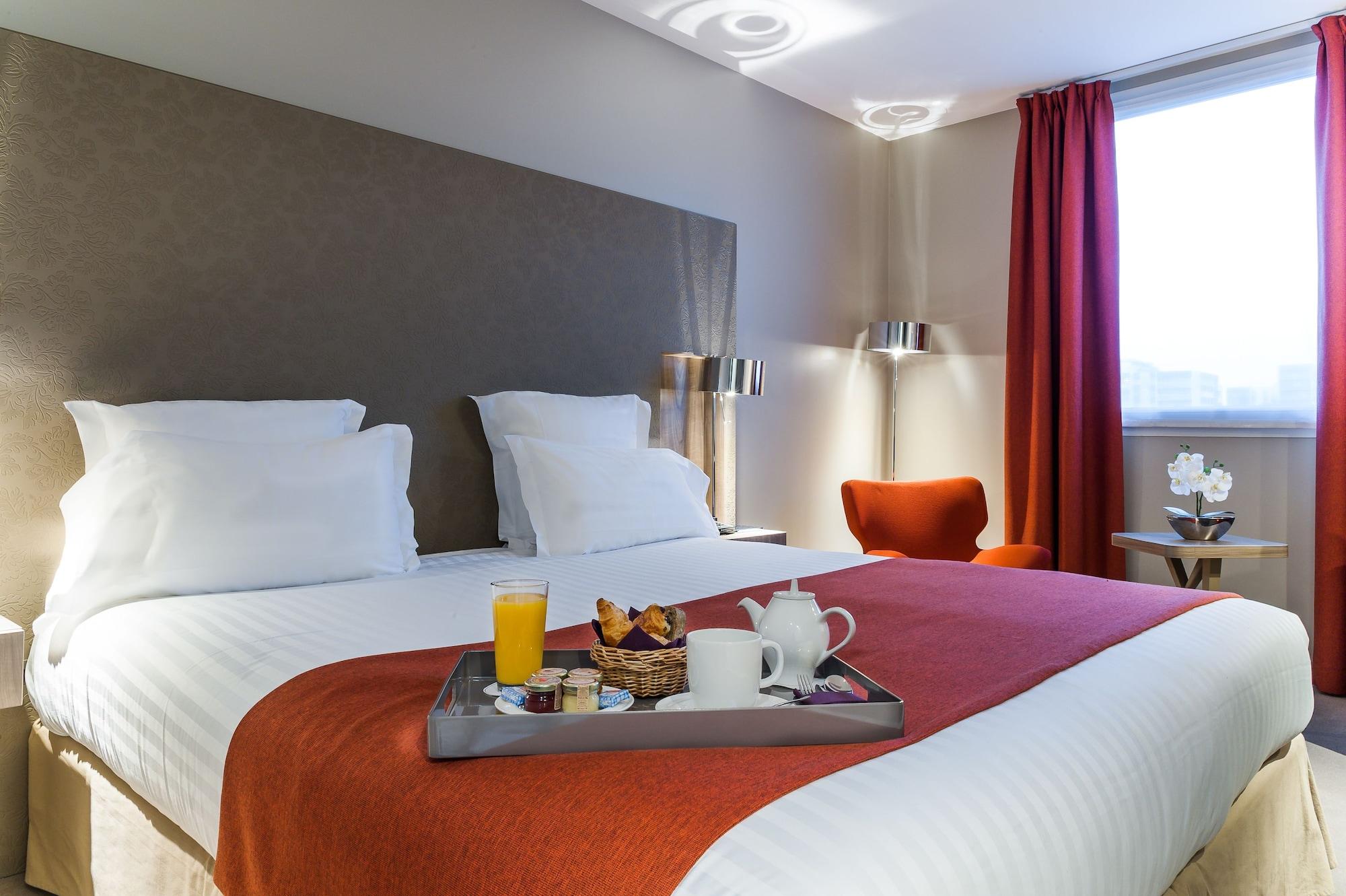 Best Western Plus Paris Velizy Exterior photo