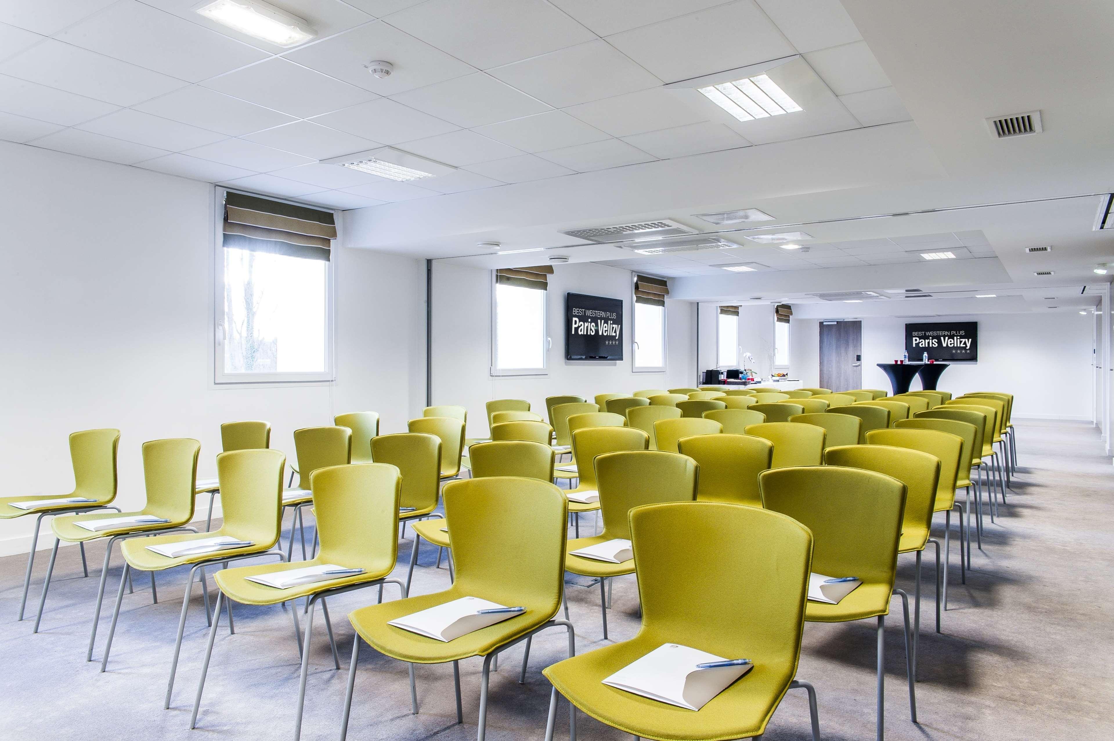 Best Western Plus Paris Velizy Exterior photo