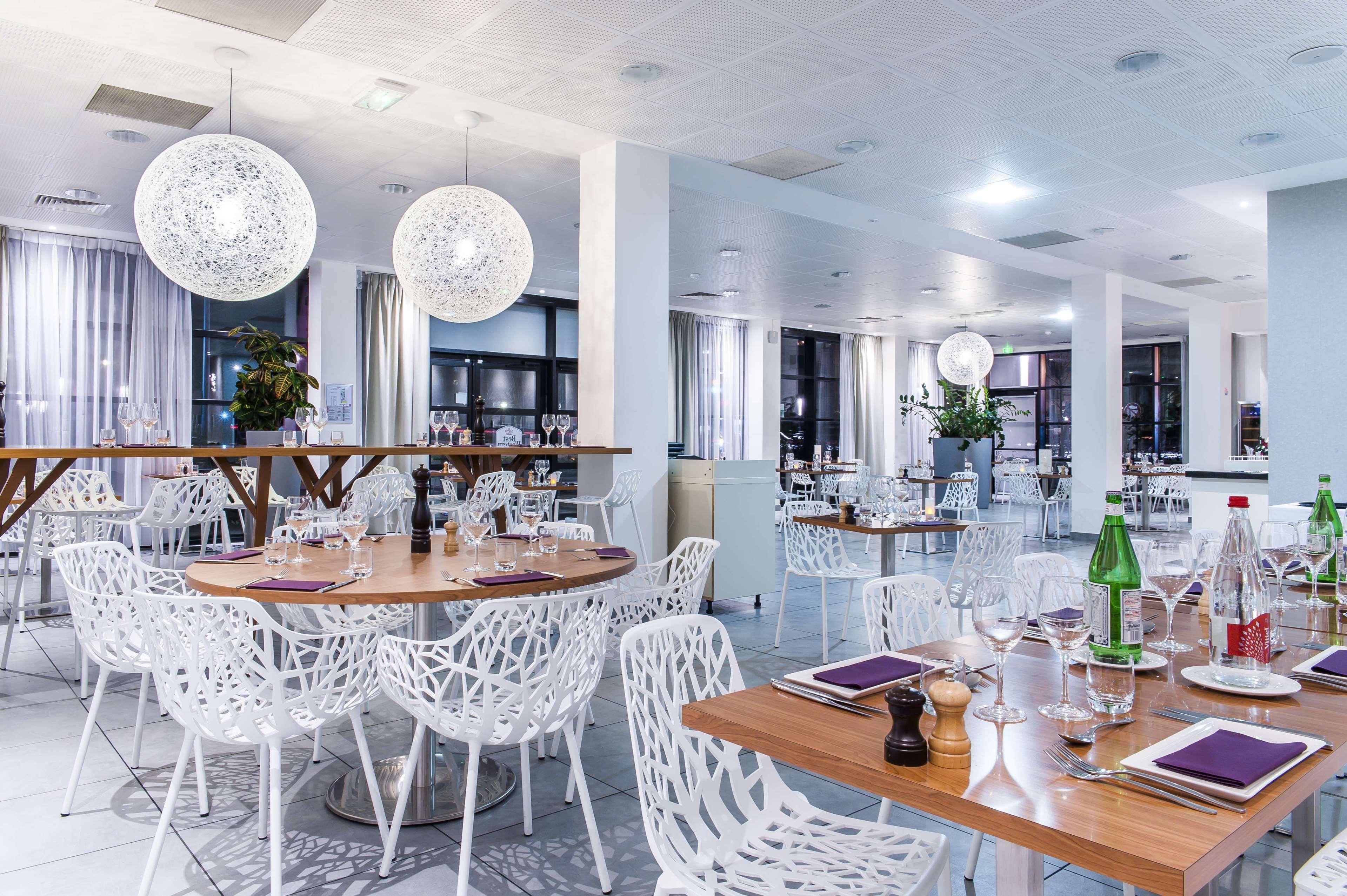 Best Western Plus Paris Velizy Exterior photo