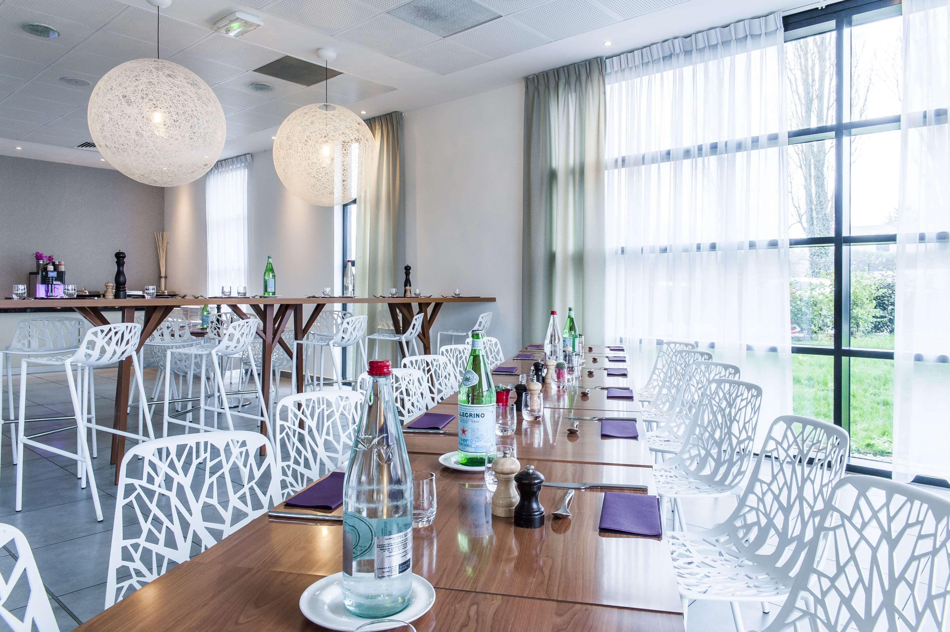 Best Western Plus Paris Velizy Exterior photo