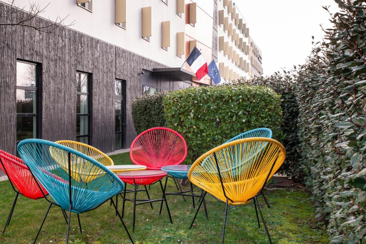 Best Western Plus Paris Velizy Exterior photo