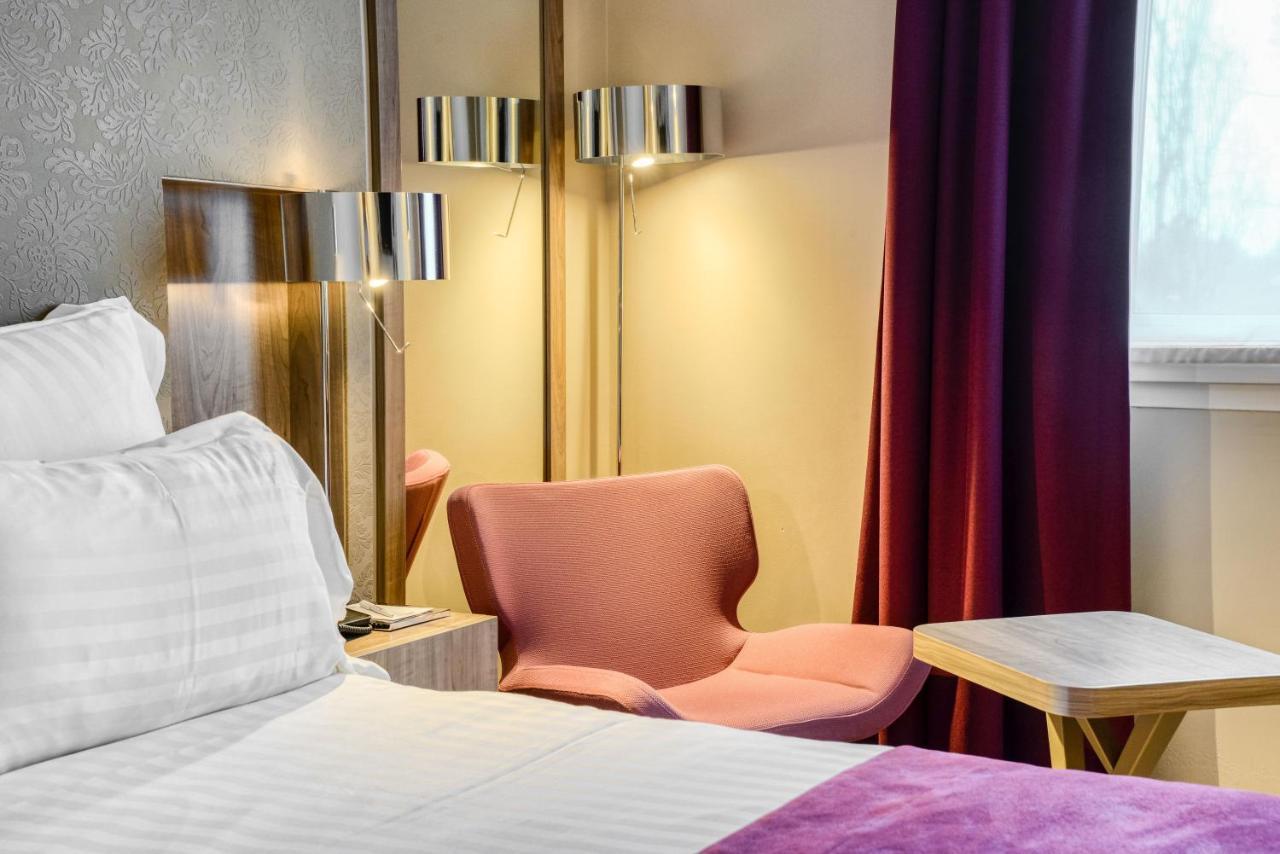 Best Western Plus Paris Velizy Exterior photo