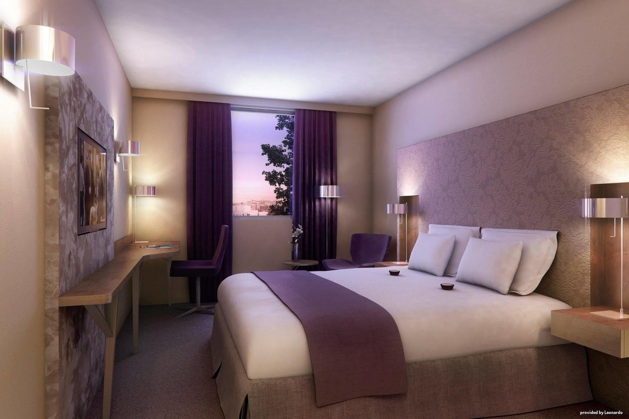 Best Western Plus Paris Velizy Exterior photo